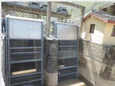 西藏水电站清污机